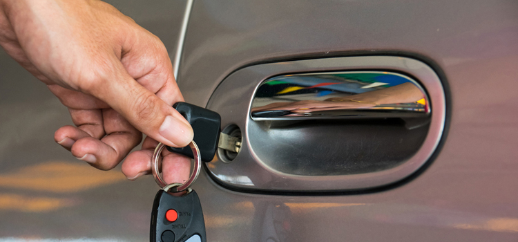 Car door lock repair in Woodside